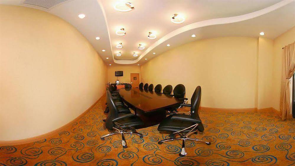 Holiday Inn Express Hotel & Suites La Place By Ihg Buitenkant foto